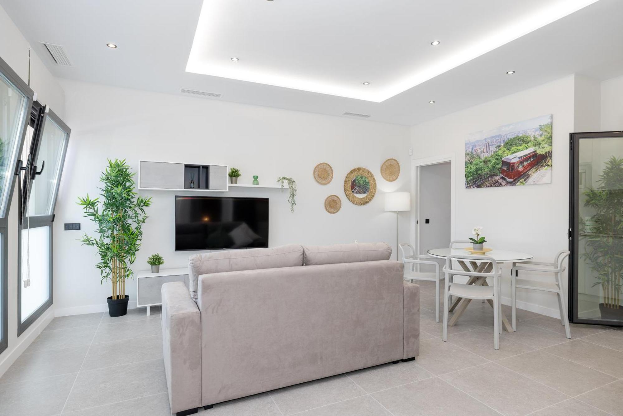 Apartamentos Turisticos Playa Marinsa Torre Del Mar Bagian luar foto