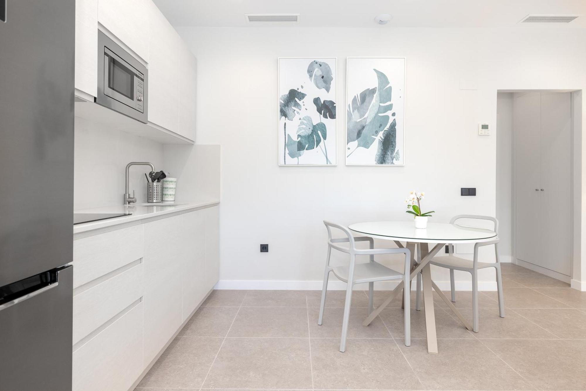 Apartamentos Turisticos Playa Marinsa Torre Del Mar Bagian luar foto