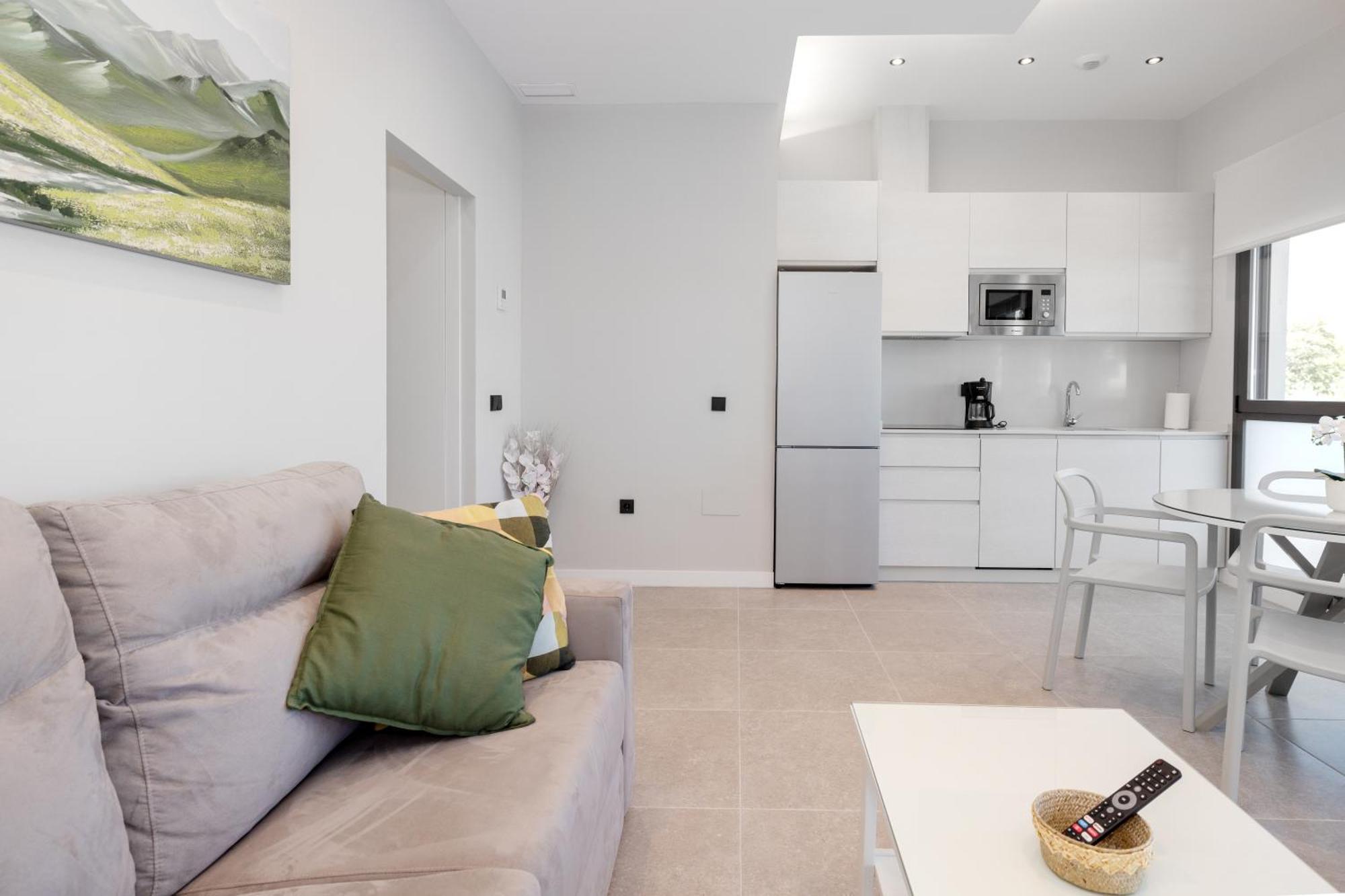 Apartamentos Turisticos Playa Marinsa Torre Del Mar Bagian luar foto